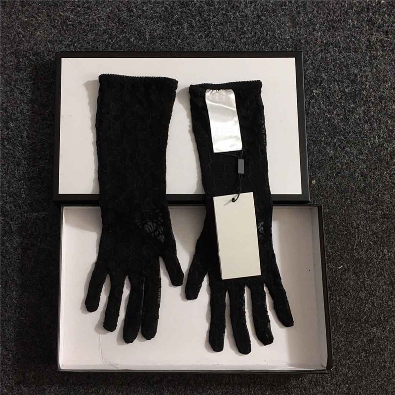 Sexy Mesh Lace Gloves Embroidered Letter Mittens With Gift Box Women Alphabet Embroidery Glove
Sexy Mesh Lace Gloves Embroidered Letter Mittens With Gift Box Women Alphabet Embroidery Glove