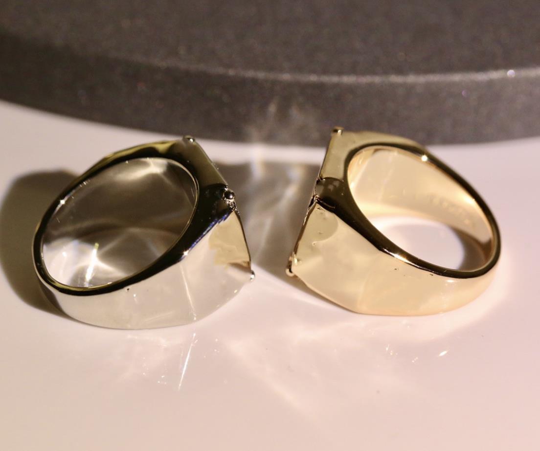 361 Titanium Steel Ring Letter Couple Ring Fashion Trend Flower Ring High Quality Gold Plated Rings Jewelry Supply 2022, Silver
361 Titanium Steel Ring Letter Couple Ring Fashion Trend Flower Ring High Quality Gold Plated Rings Jewelry Supply 2022, Silver
