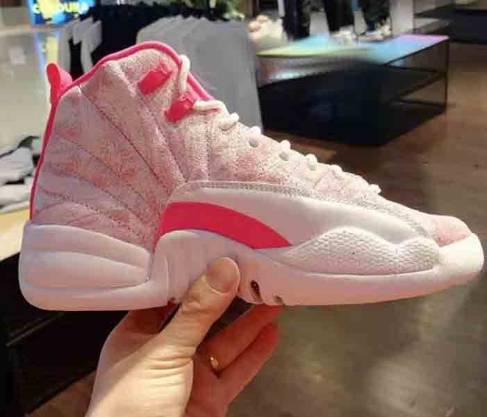 12 Ice Cream womens casual shoes 12s GS White Arctic Punch-Hyper Pink outdoor Sports Sneakers 510815-101 with box
12 Ice Cream womens casual shoes 12s GS White Arctic Punch-Hyper Pink outdoor Sports Sneakers 510815-101 with box