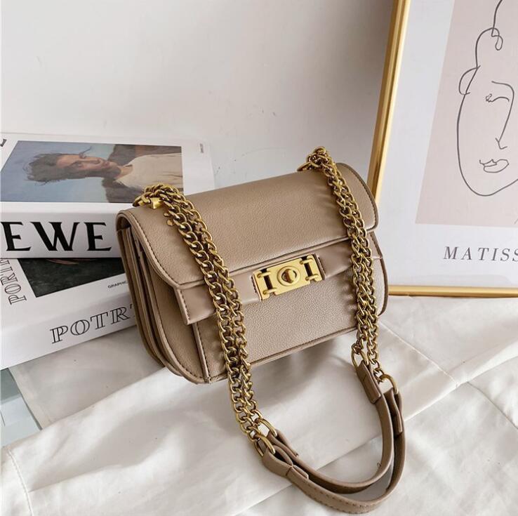 wholesale leathers women shoulder bags simple multifunctional fashion handbag street personality Golden buckle chain bag outdoor leisure leather handbags
wholesale leathers women shoulder bags simple multifunctional fashion handbag street personality Golden buckle chain bag outdoor leisure leather handbags