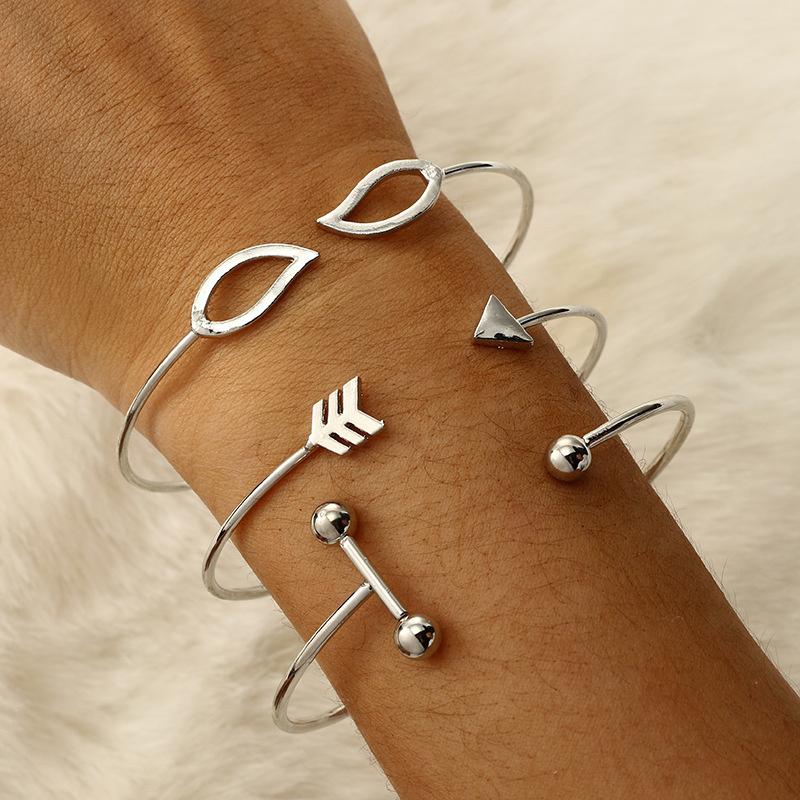 Link, Chain 3Pcs Rock Triangle Arrow Bracelets Set Simple Hollow 8 Words Open Ball Metal Alloy For Women Multilayer Jewelry
Link, Chain 3Pcs Rock Triangle Arrow Bracelets Set Simple Hollow 8 Words Open Ball Metal Alloy For Women Multilayer Jewelry