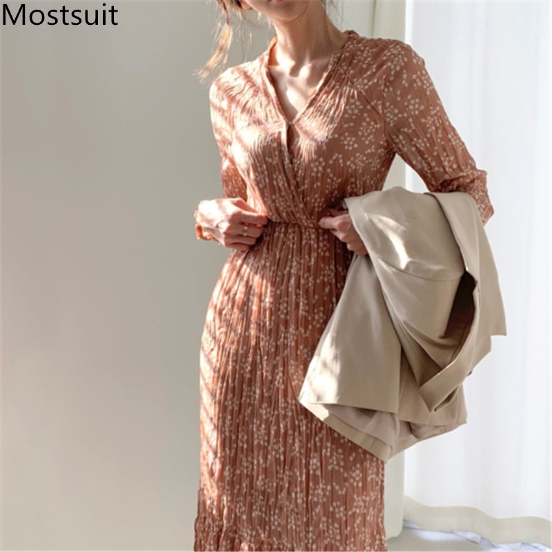 Spring Chiffon Floral Printed Korean Long Dress Women Sleeve V-neck High Waist A-line Pleated Elegant Fashion Vestidos 210518, Black
Spring Chiffon Floral Printed Korean Long Dress Women Sleeve V-neck High Waist A-line Pleated Elegant Fashion Vestidos 210518, Black
