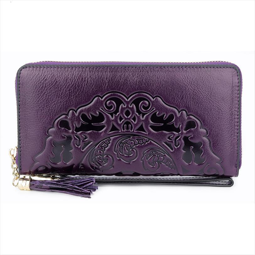 arrivals long vintage genuine leather wallets multi card bit wallet large capacity embossing women zipper purses, Red;black
arrivals long vintage genuine leather wallets multi card bit wallet large capacity embossing women zipper purses, Red;black