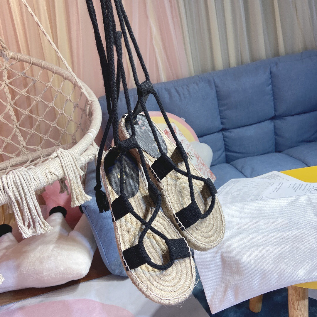Fisherman shoes designer 2022 summer and western all-match gentle fashion sandals fairy style flat bottom trend size 35-40, Black
Fisherman shoes designer 2022 summer and western all-match gentle fashion sandals fairy style flat bottom trend size 35-40, Black
