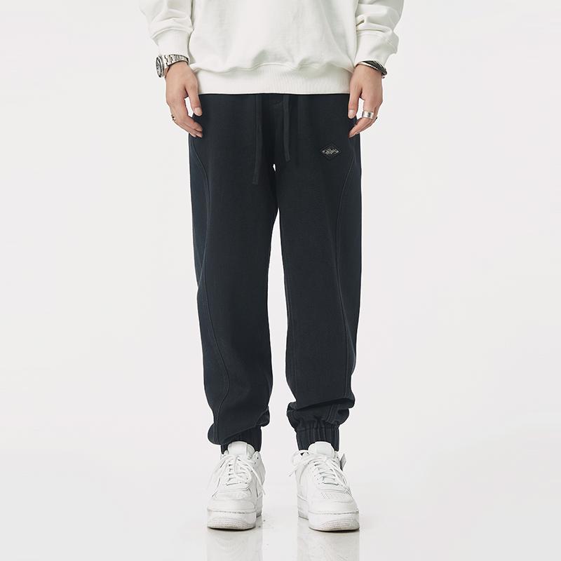 Men's Jeans Street Style Fashion Men Black Color Loose Fit Casual Denim Cargo Pants Overalls Hip Hop Joggers Wide Leg
Men's Jeans Street Style Fashion Men Black Color Loose Fit Casual Denim Cargo Pants Overalls Hip Hop Joggers Wide Leg