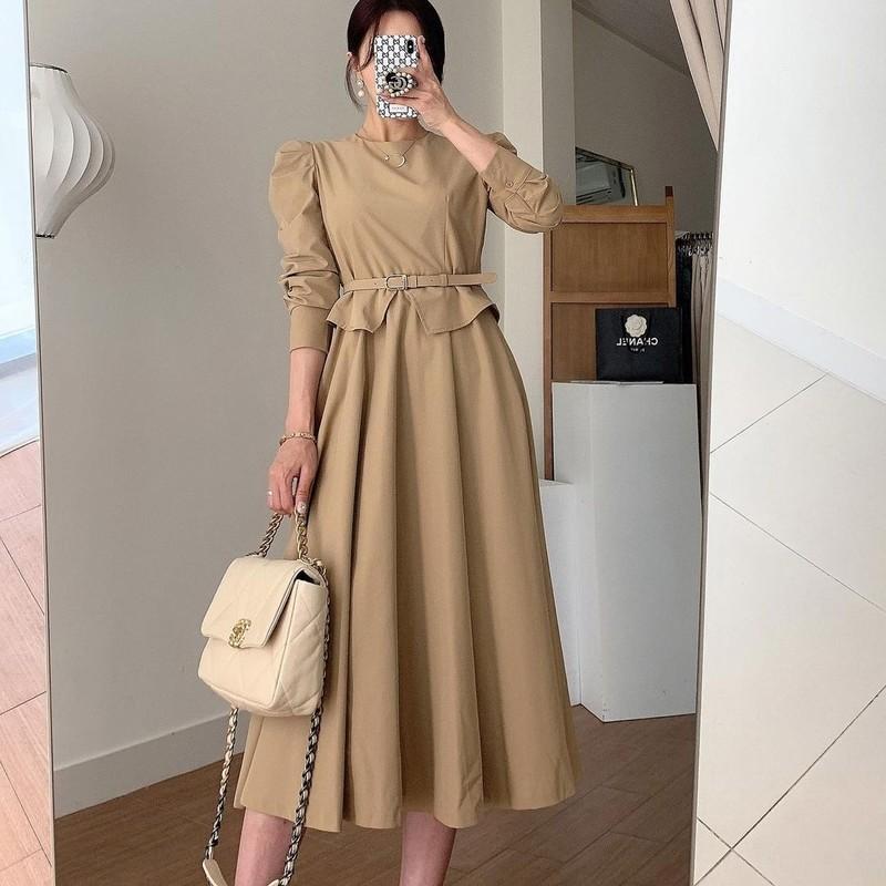Casual Dresses Robe Femme Autumn Vintage Khaki O Neck Long Sleeve Fake Two-piece Dress Women Sashes Vestido Mujer Patchwork Swing, Black;gray
Casual Dresses Robe Femme Autumn Vintage Khaki O Neck Long Sleeve Fake Two-piece Dress Women Sashes Vestido Mujer Patchwork Swing, Black;gray