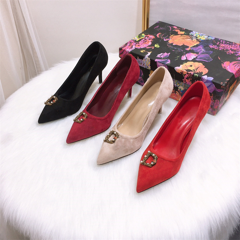 2021 Fashion D Womens G Shoes High Heels Designer Sandals Metal Letter Graffiti Leather Rubber Luxury Sandal Dress Shoe Wedding Party Heatshoes 34-42, Foam
2021 Fashion D Womens G Shoes High Heels Designer Sandals Metal Letter Graffiti Leather Rubber Luxury Sandal Dress Shoe Wedding Party Heatshoes 34-42, Foam