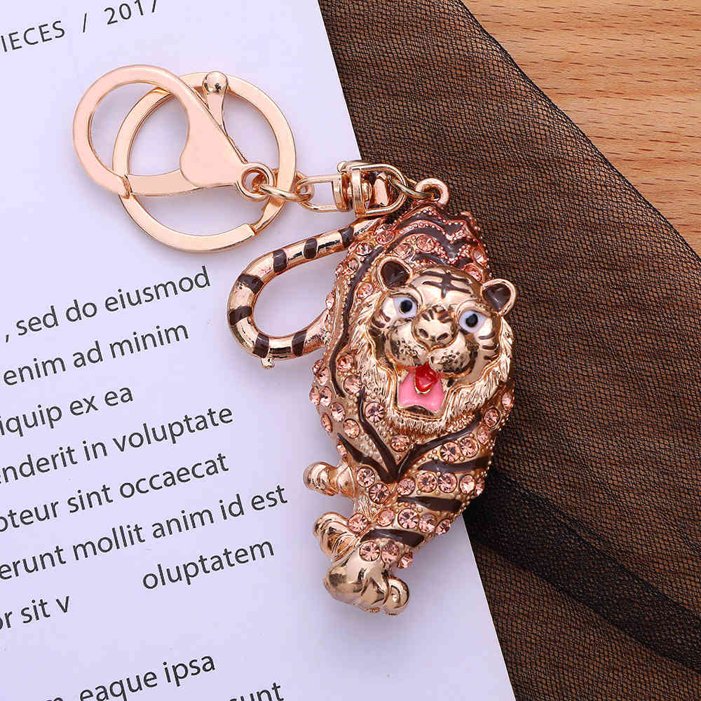 Key Rings Zodiac Small Gift Diamond Inlaid Creative Year of the Tiger Chain Pendant Metal Hip Hop