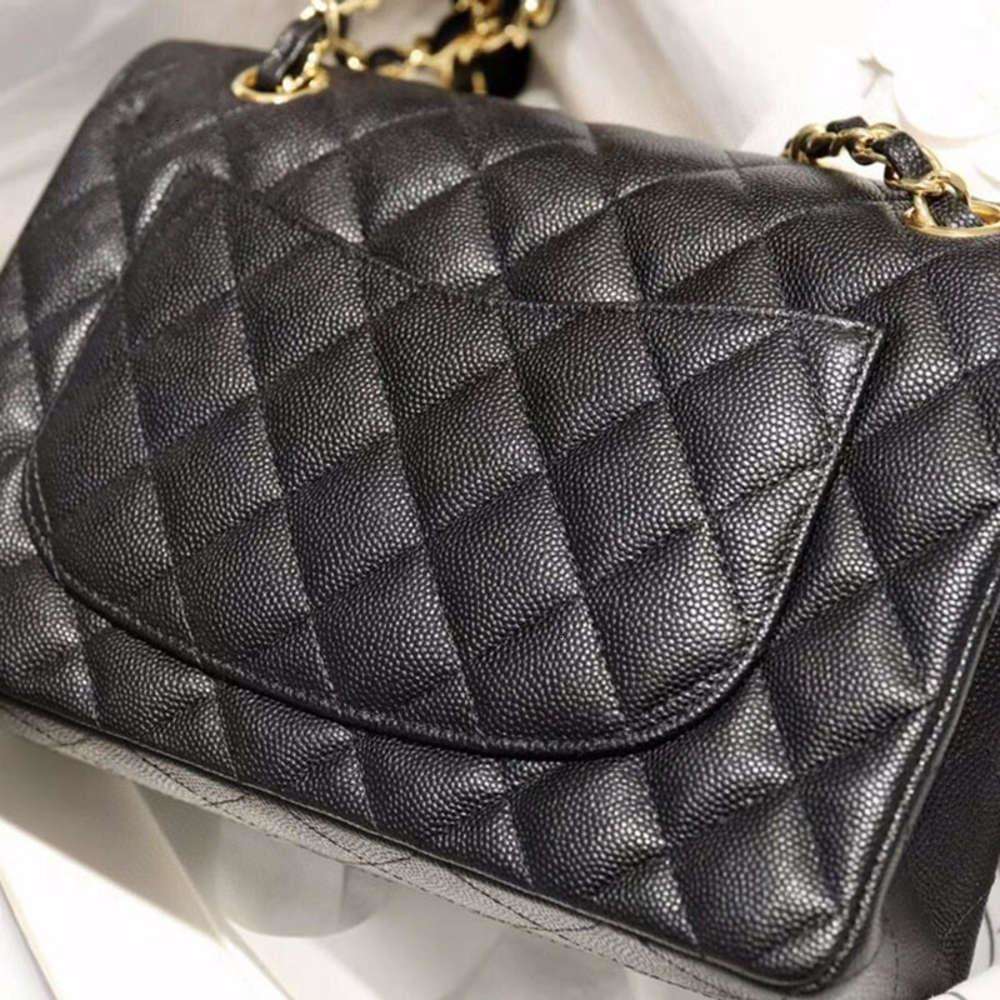 Top designer caviar 100% genuine leather ladies cowhide handbag combination messenger bag flip cover, Make up the freight
Top designer caviar 100% genuine leather ladies cowhide handbag combination messenger bag flip cover, Make up the freight