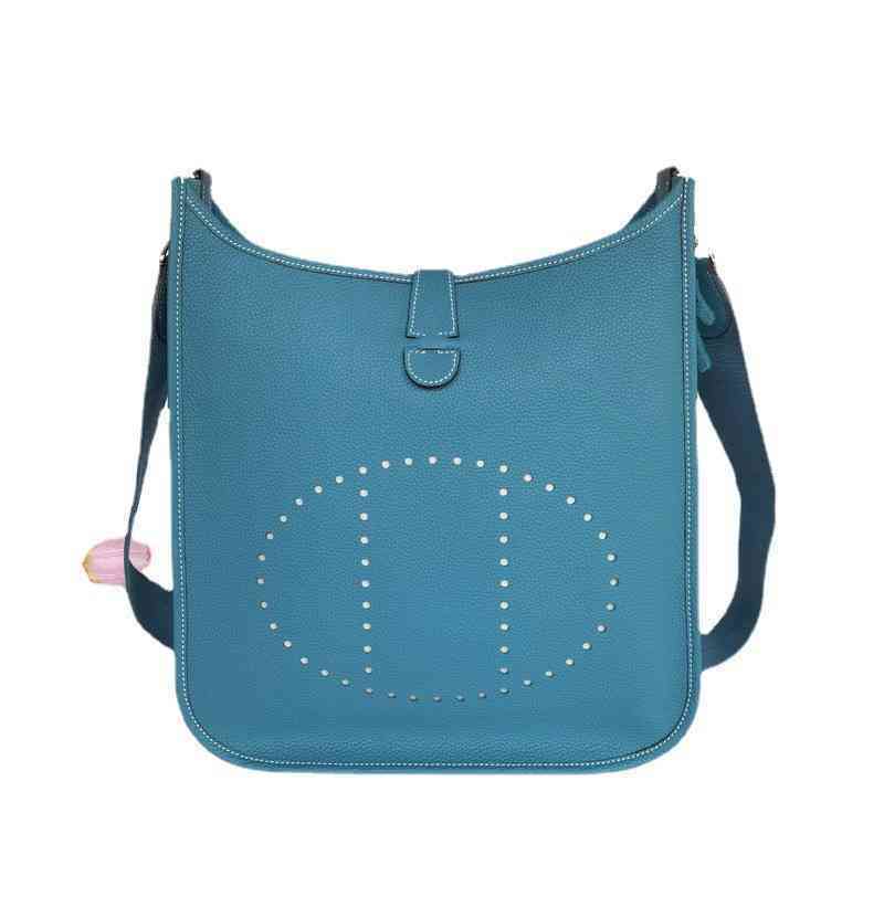 Luxury H bag Autumn and Winter h Home New Top Layer Cowhide Shrunk Leather Togo Pattern Evelyn Women's Bag Messenger Small Real iyb Hermè s sss
Luxury H bag Autumn and Winter h Home New Top Layer Cowhide Shrunk Leather Togo Pattern Evelyn Women's Bag Messenger Small Real iyb Hermè s sss