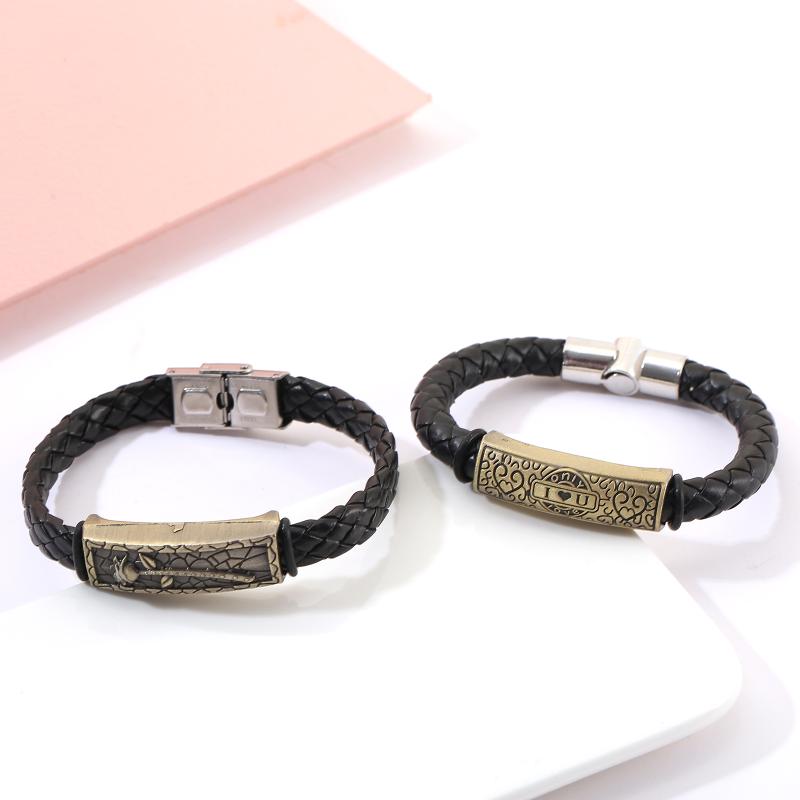 Bangle Couple Bracelet Retro Braided Leather Cord Magnetic Buckle Flat Cylindrical Wrist Cuff
Bangle Couple Bracelet Retro Braided Leather Cord Magnetic Buckle Flat Cylindrical Wrist Cuff
