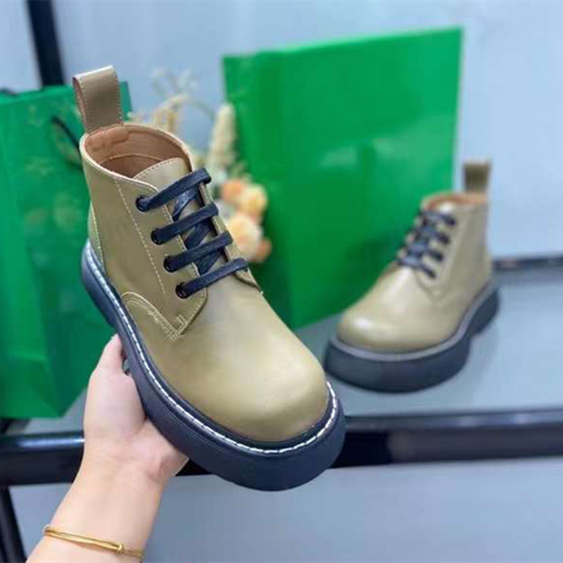 women boots Bottega Storm Leather high Boot Real leather shoes crystal outdoor martin chaussures de designer Platform
women boots Bottega Storm Leather high Boot Real leather shoes crystal outdoor martin chaussures de designer Platform