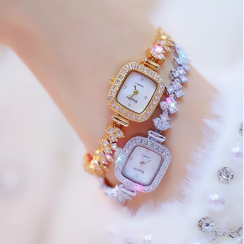 Wristwatches Top Brand Small And Elegant Ladies Rectangle Dial Watch Women Watches Girl Fashion Jewelry Diamond Zegarek Damski, Gold color
Wristwatches Top Brand Small And Elegant Ladies Rectangle Dial Watch Women Watches Girl Fashion Jewelry Diamond Zegarek Damski, Gold color