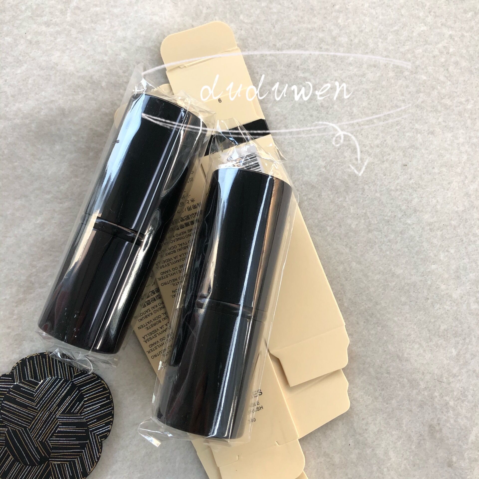 party gift Fashion accessires 2C collection item makeup brush porable retractrable mushroom brush foundation power brush cosmetic tool