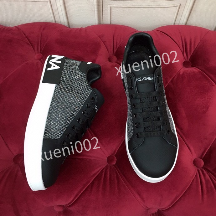 Top Quality b23 Mens Womens boots Designers Shoes High Low Oblique Bee Fashion Pairs Technical Leather Outdoor Platform Casual Trainers Sneakers, 03
Top Quality b23 Mens Womens boots Designers Shoes High Low Oblique Bee Fashion Pairs Technical Leather Outdoor Platform Casual Trainers Sneakers, 03