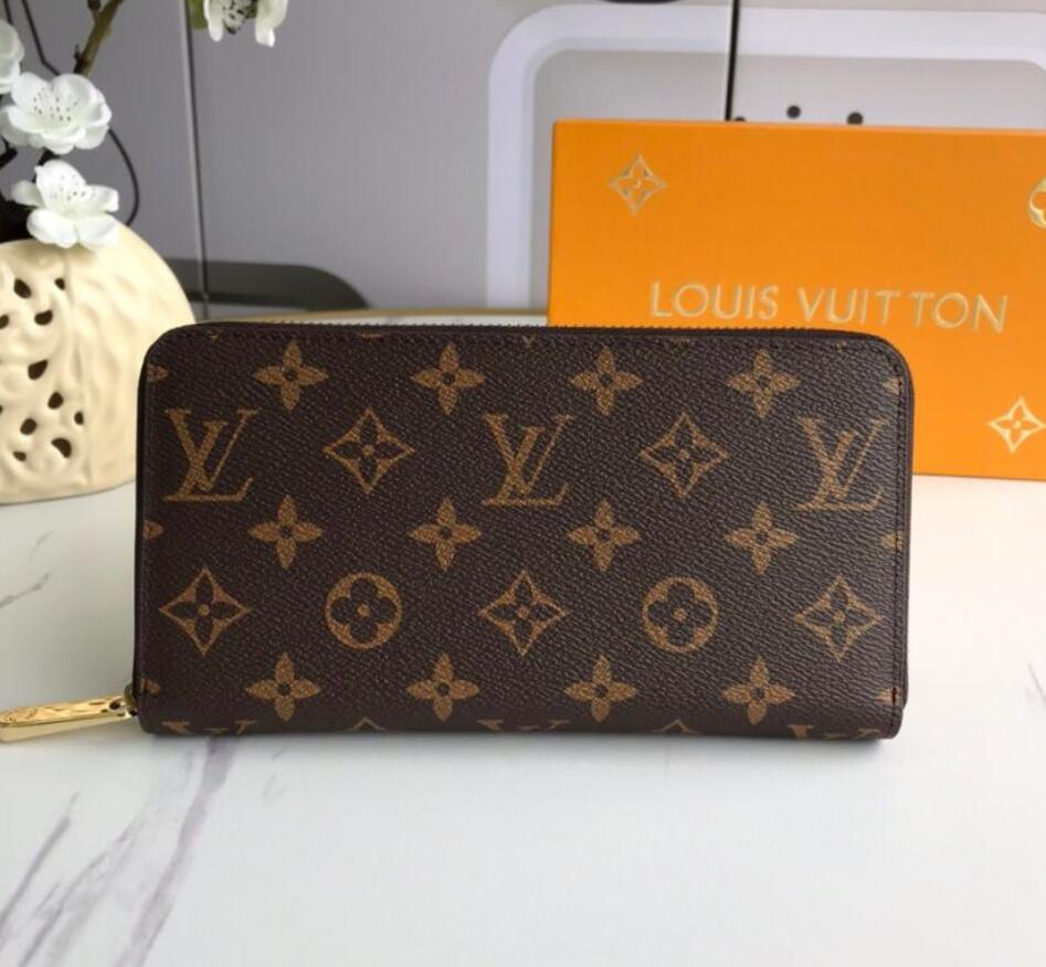 Single zipper WALLET the most stylish cards and coins men leather purse card holder women Designer LVLOUISVITTON VUTTON 22, Red embossing
Single zipper WALLET the most stylish cards and coins men leather purse card holder women Designer LVLOUISVITTON VUTTON 22, Red embossing