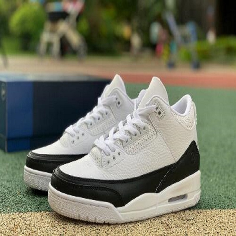 2021 Jumpman 3 Basketball Shoes Men's Royal Cement Color Black White UNC University Red Tinker Trianers Fashion Sneakers, # 9
2021 Jumpman 3 Basketball Shoes Men's Royal Cement Color Black White UNC University Red Tinker Trianers Fashion Sneakers, # 9
