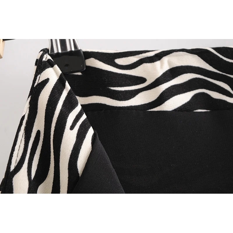 Autumn Women's Fashion All-Match Thin High Waist Zebra Print A-Line Bag Hip Short Skirt 210521