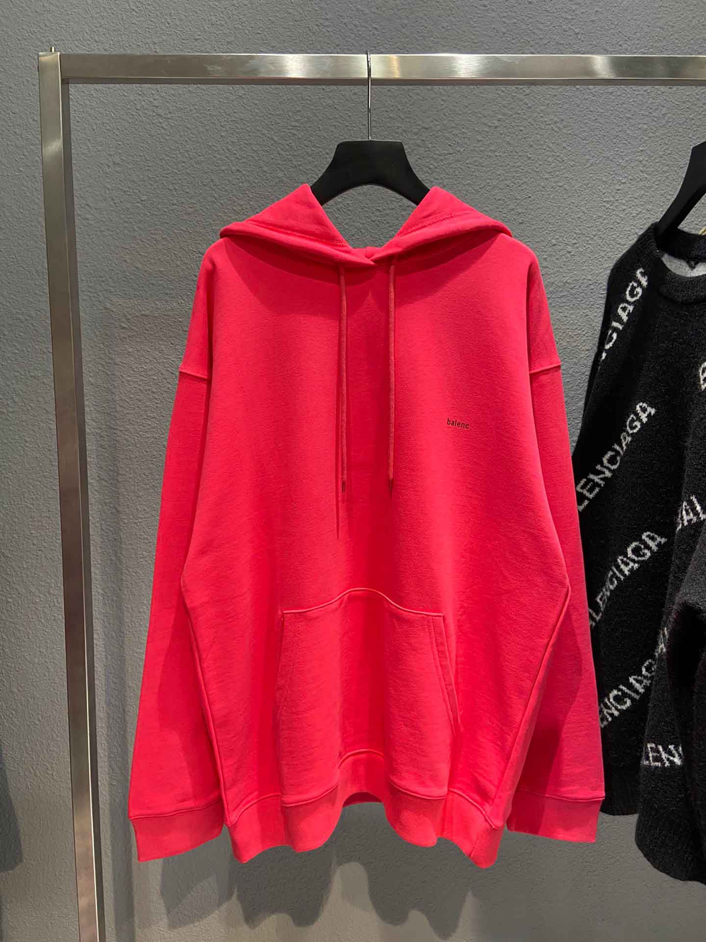 Fashion Sweatshirts Women Men's hooded jacket Students casual fleece tops clothes Unisex Hoodies coat T-Shirts l3t2
Fashion Sweatshirts Women Men's hooded jacket Students casual fleece tops clothes Unisex Hoodies coat T-Shirts l3t2