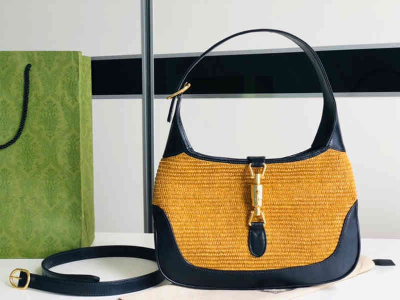 Luxury Designer Handbags Shoulder Bags Brand Straw Ladies Metal Chains High Quality Flaps Underarm Bags Crossbody Bags 28*19*4.5cm, Customize
Luxury Designer Handbags Shoulder Bags Brand Straw Ladies Metal Chains High Quality Flaps Underarm Bags Crossbody Bags 28*19*4.5cm, Customize