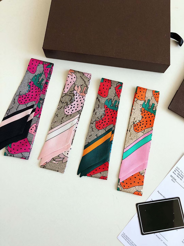Designer Scarf Silk Scarf Fashion Headband G Luxury Brands scarf Women Silk Scraves Top Grade Silk Muffler Hair Bands 100*5cm
Designer Scarf Silk Scarf Fashion Headband G Luxury Brands scarf Women Silk Scraves Top Grade Silk Muffler Hair Bands 100*5cm