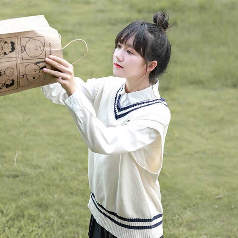 V-neck Black white vest spring autumn elegant pullover female student Korean loose Harajuku Preppy Sleeveless sweaters 210526