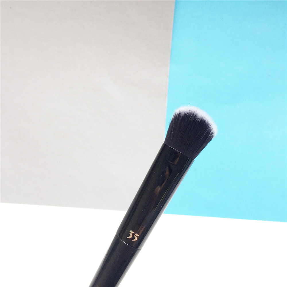 BLACK Angled Concealer Makeup Brush #35 - Slanted Shape to Contour Concealer Shadow Corrector Beauty Cosmetics Blender Tool