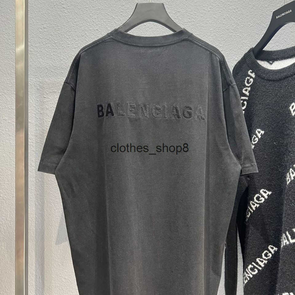 Designer T shirt High Quality balencaga Summer hoodies Correct up to 22 early spring printed embroidered back pure cotton short sl, Deep red
Designer T shirt High Quality balencaga Summer hoodies Correct up to 22 early spring printed embroidered back pure cotton short sl, Deep red