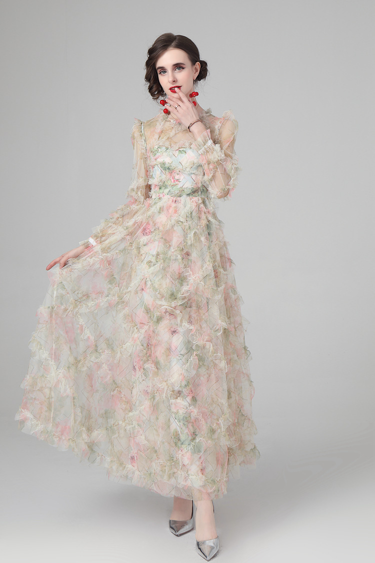 Women's Runway Dresses O Neck Long Sleeves Ruffles Elegant Fashion Tiered Party Prom Gown