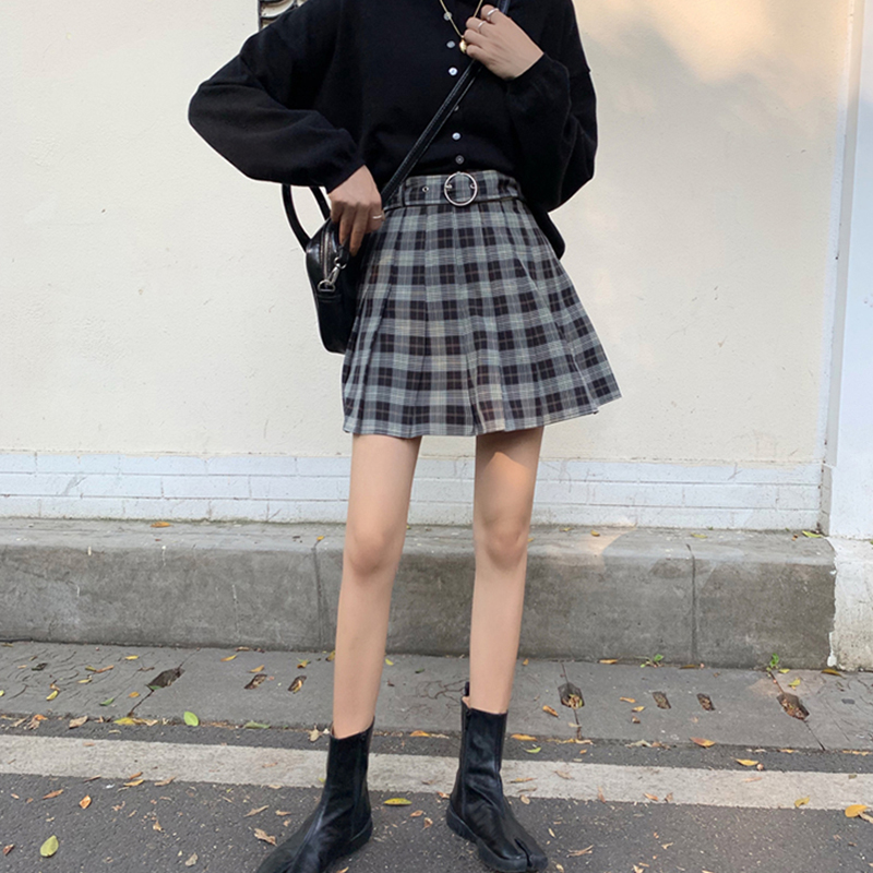 2021insgoth plaid pleated mini skirts harajuku grunge winter autumn women skirts gothic streetwear high waist fashion short skirt, Black
2021insgoth plaid pleated mini skirts harajuku grunge winter autumn women skirts gothic streetwear high waist fashion short skirt, Black