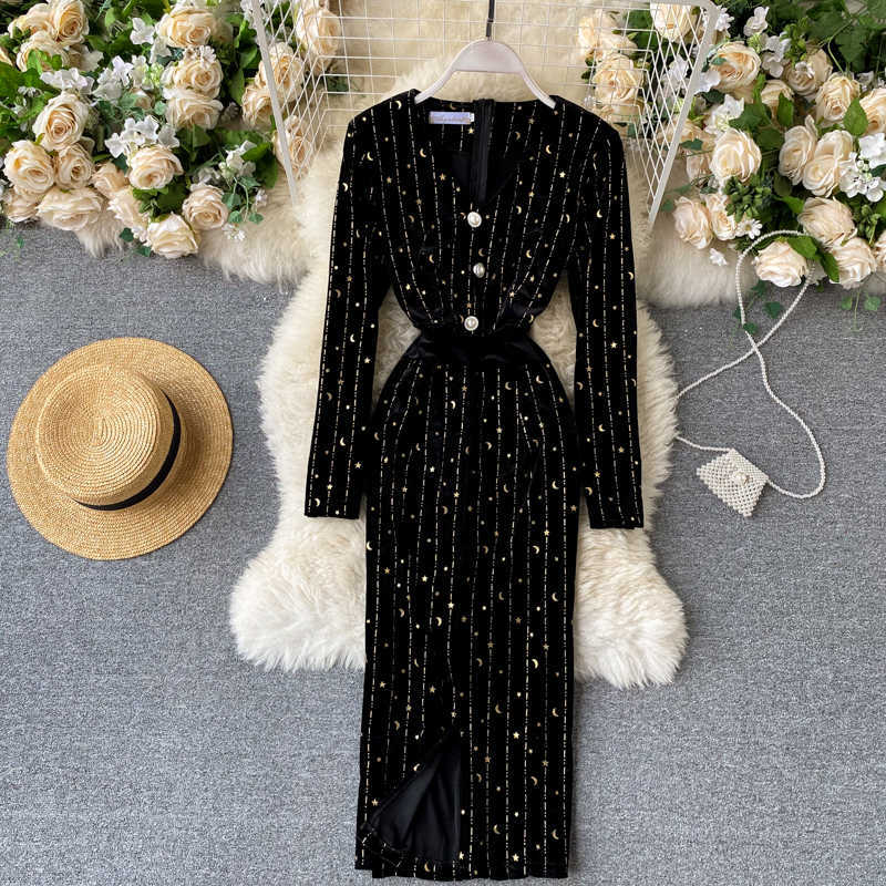Women's Vintage Velour Dress V Neck Long Sleeve Autumn Winter Clothes Buttons Split Evening Party Midi Vestidos 210603
