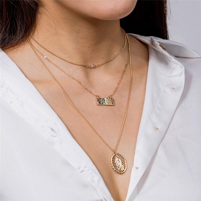 Pendant Necklaces Luxury Graceful Fashion Tag Design Jesus Necklace Gold Color Women's Party Jewelry Accessories Gifts