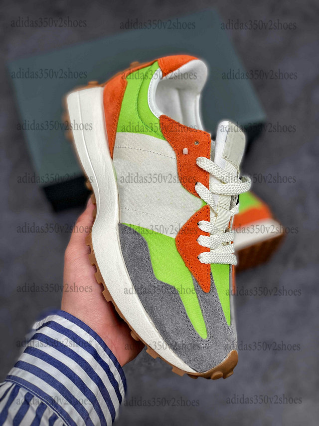 New Casablanca MS327 MS 327 Sports Shoes Munsell White Green Multicolor Grey White Mens Women Designer Trainer Sneakers, White;red
New Casablanca MS327 MS 327 Sports Shoes Munsell White Green Multicolor Grey White Mens Women Designer Trainer Sneakers, White;red