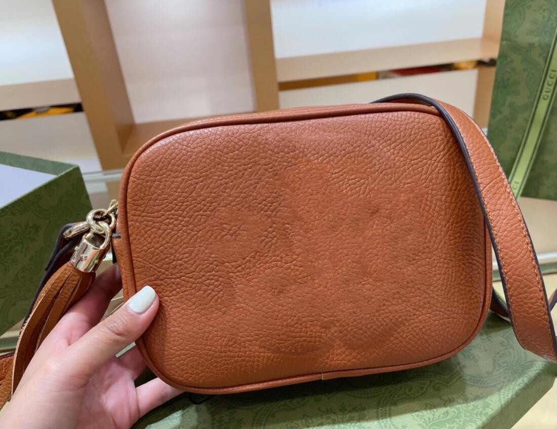 Luxury Soho series tassel camera bag shoulder bag Evening bags top quality female tassel messenger bags designer clutch Fashion handbag, Brown
Luxury Soho series tassel camera bag shoulder bag Evening bags top quality female tassel messenger bags designer clutch Fashion handbag, Brown