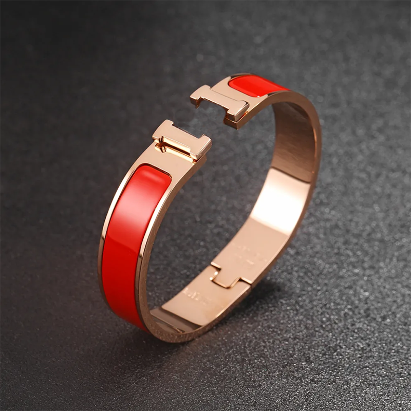 4 colors Classic Letter Enamel Bracelet Women's Titanium Steel Designer H Luxury Luxury Bracelets Fashion Jewelry Men Mens Gift D2110211HL, Black
4 colors Classic Letter Enamel Bracelet Women's Titanium Steel Designer H Luxury Luxury Bracelets Fashion Jewelry Men Mens Gift D2110211HL, Black