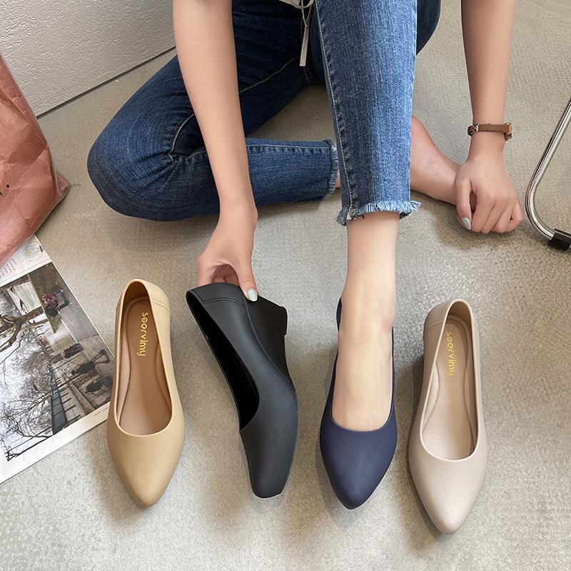Dress Shoes TOPHQWS 2021 Women Slope Heels Casual Round Toe Slip On Pumps Female Spring Summer Soft PU Leather Low Heel, Black
Dress Shoes TOPHQWS 2021 Women Slope Heels Casual Round Toe Slip On Pumps Female Spring Summer Soft PU Leather Low Heel, Black