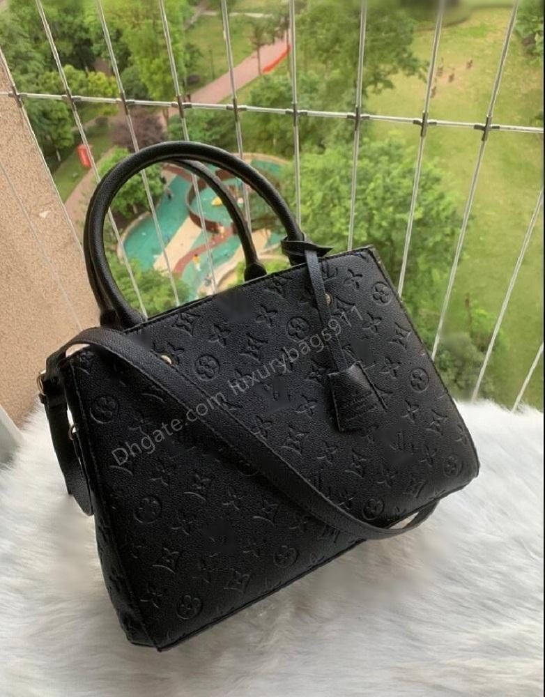 288 LV LOUIS MONTAIGNE BB Handbags Leather Women Shoulder Bags VUTTON Messenger Crossbody Bag VITTON Purse Fashion Designer Handbag, Red;black
288 LV LOUIS MONTAIGNE BB Handbags Leather Women Shoulder Bags VUTTON Messenger Crossbody Bag VITTON Purse Fashion Designer Handbag, Red;black