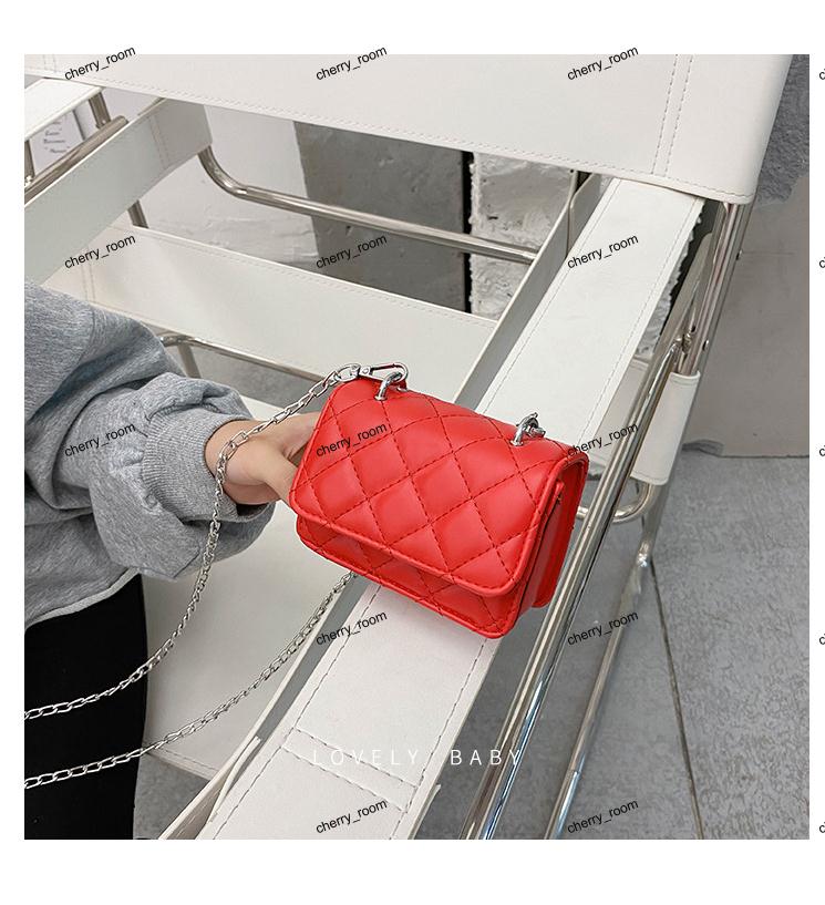 Children Designer Handbag 2021 New Girl Princess Chain Messenger Bag Kids Fashion Metal Chain Single Shoulder Change Purse Sbag1996, Yellow
Children Designer Handbag 2021 New Girl Princess Chain Messenger Bag Kids Fashion Metal Chain Single Shoulder Change Purse Sbag1996, Yellow