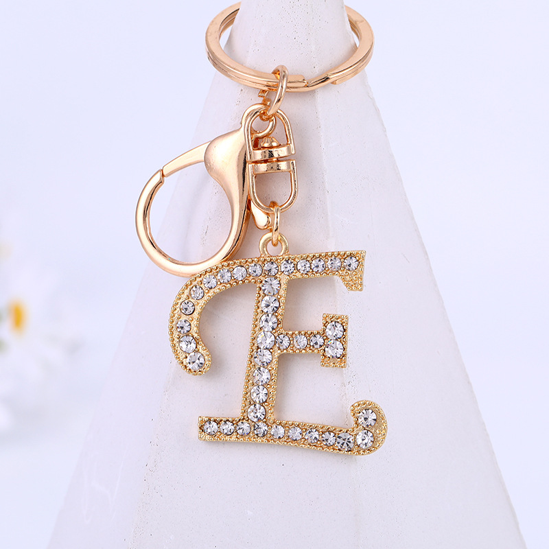 Women Keychain 26 Alphabet Letter Rhinestone Gold Color Keyring Charm Key Chain Accessoreis Female Car Bag Holder