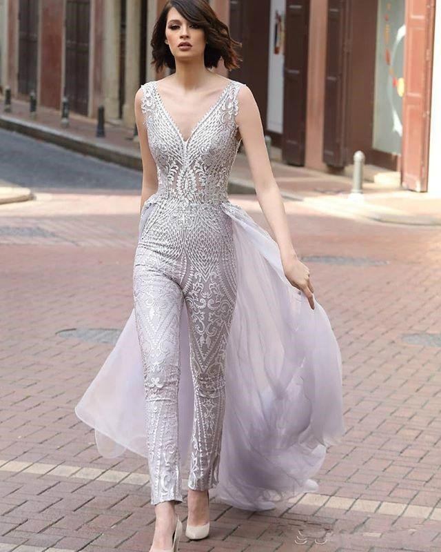 Sier Women Jumpsuits With Long Train V Neck Evening Dresses Floor Length Lace Prom Dress Custom Made Arabic Formal Party Gowns