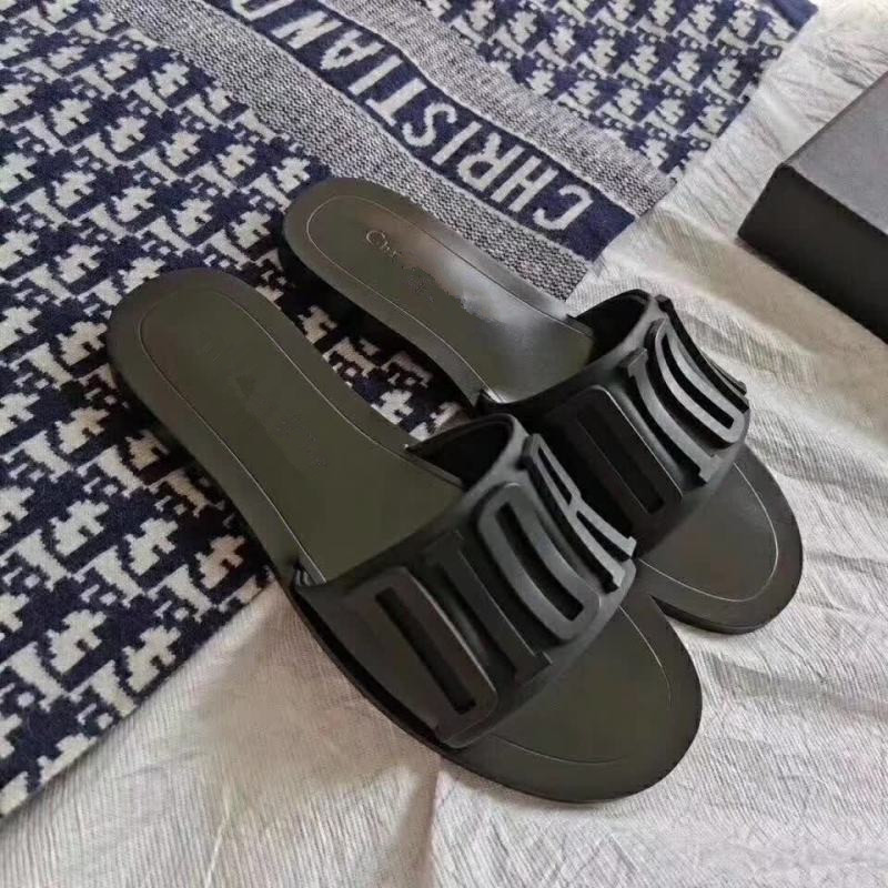 Slippers sandals top version D Austrian new catwalk hot style colorful letters metal logo lazy slippers 35-44 size long-term available 998753, Black
Slippers sandals top version D Austrian new catwalk hot style colorful letters metal logo lazy slippers 35-44 size long-term available 998753, Black