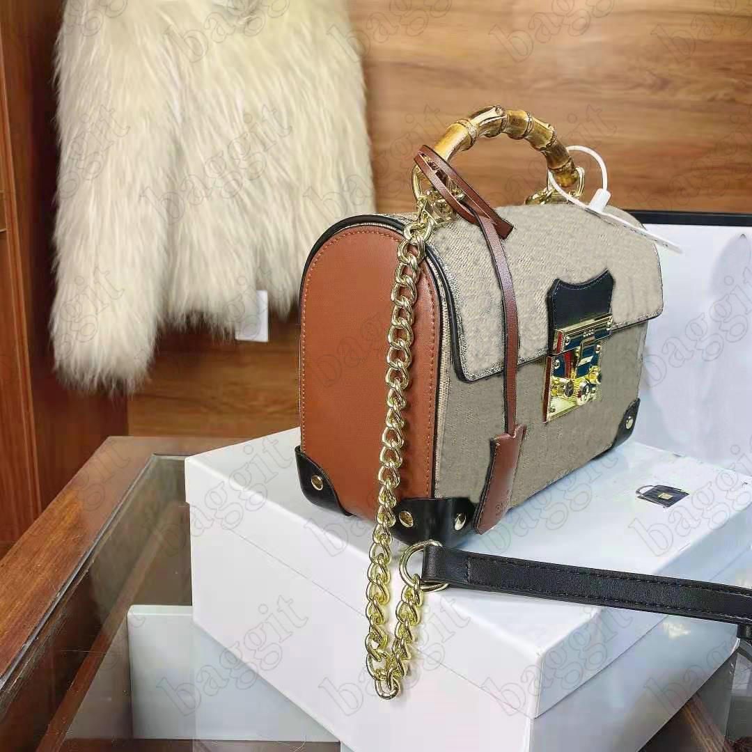 Padlock Small Bamboo Shoulder Bag Womens Designer Handbag With Slanting Bamboo Handle Chain Beige Super Canvas Leather Cross Body, Black
Padlock Small Bamboo Shoulder Bag Womens Designer Handbag With Slanting Bamboo Handle Chain Beige Super Canvas Leather Cross Body, Black