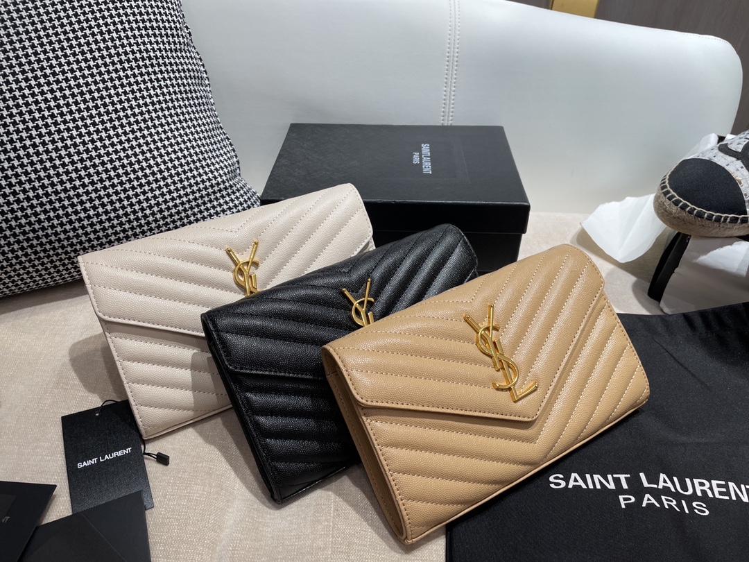 2021 high qulity Yves Saint laurent bags classic womens YSL handbags ladies composite tote leather clutch shoulder bag female purse 22x14
2021 high qulity Yves Saint laurent bags classic womens YSL handbags ladies composite tote leather clutch shoulder bag female purse 22x14