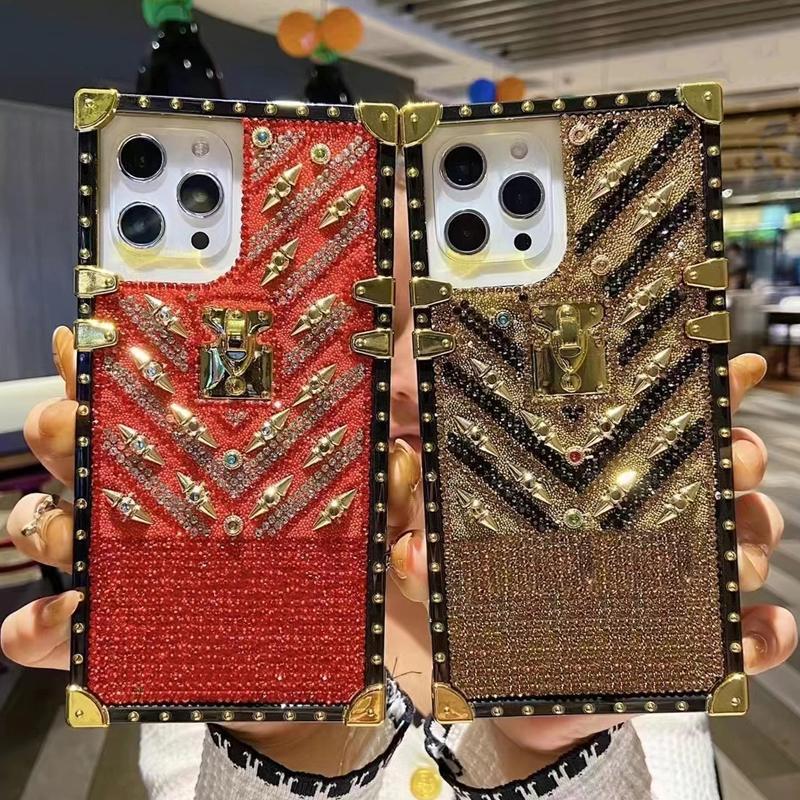 Luxury Shiny Rhinestone Phone Cases For iPhone 13 Pro Max 12 11 Xr Xs X 7 8 Plus Designer Protective Shell, Black have logo
Luxury Shiny Rhinestone Phone Cases For iPhone 13 Pro Max 12 11 Xr Xs X 7 8 Plus Designer Protective Shell, Black have logo