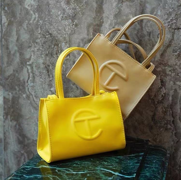 2021 Women Designer top Telfar bags Womens Purse Tote handbags Fashion Style Luxury bag Pu Leather High Quality handbag wholesale Wallets 15, Please do not select this item
2021 Women Designer top Telfar bags Womens Purse Tote handbags Fashion Style Luxury bag Pu Leather High Quality handbag wholesale Wallets 15, Please do not select this item