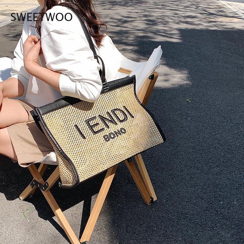 Evening Bags 2021 Fashion Ladies High-Quality Texture Shoulder Bag Designer Canvas Large-Capacity Handbag Messenger, Black
Evening Bags 2021 Fashion Ladies High-Quality Texture Shoulder Bag Designer Canvas Large-Capacity Handbag Messenger, Black