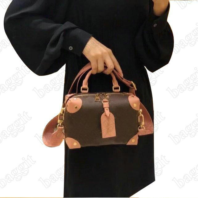 Petite Malle Souple Womens Designer Chain Bags Cross body Leather Handbag Designers Luxurys Handle Purse Wallets Flap Messenger Bag Purses M45531 M45571, For different fees;no bag
Petite Malle Souple Womens Designer Chain Bags Cross body Leather Handbag Designers Luxurys Handle Purse Wallets Flap Messenger Bag Purses M45531 M45571, For different fees;no bag