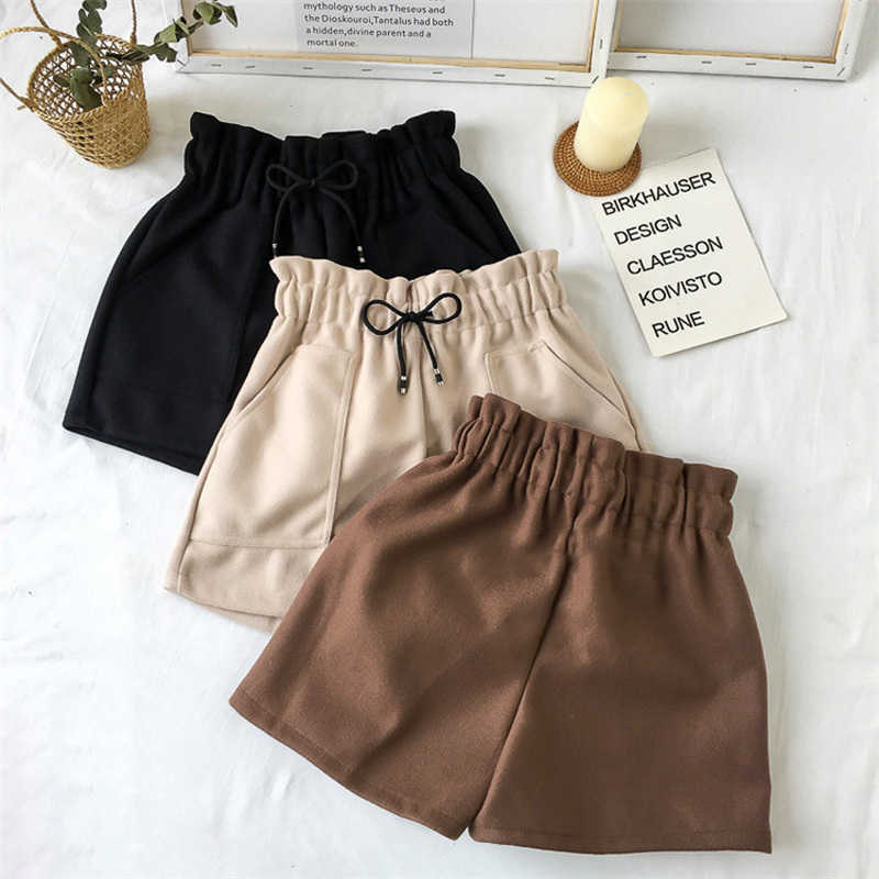 Women Shorts Autumn and Winter High Waist Shorts Solid Casual Loose Thick Warm Elastic Waist Straight Booty Shorts Pockets 210426