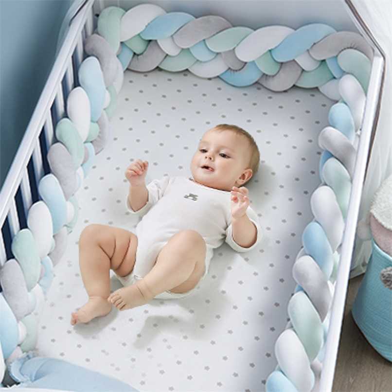 1M/2M/3M Baby Crib Protector Knot Baby Bed Bumper Weaving Plush Infant Crib Cushion For borns Nursery Bed Bumper Room Decor 211025