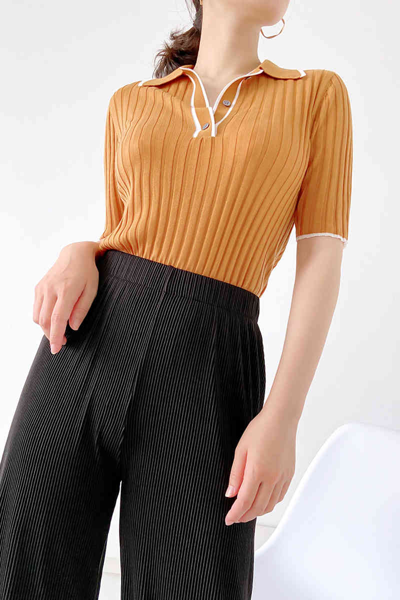 High Quality Womens Tops Summer T-Shirt Slim Button Retro V-Neck Knitted Thin Short Sleeve Knitwear A-002 210522